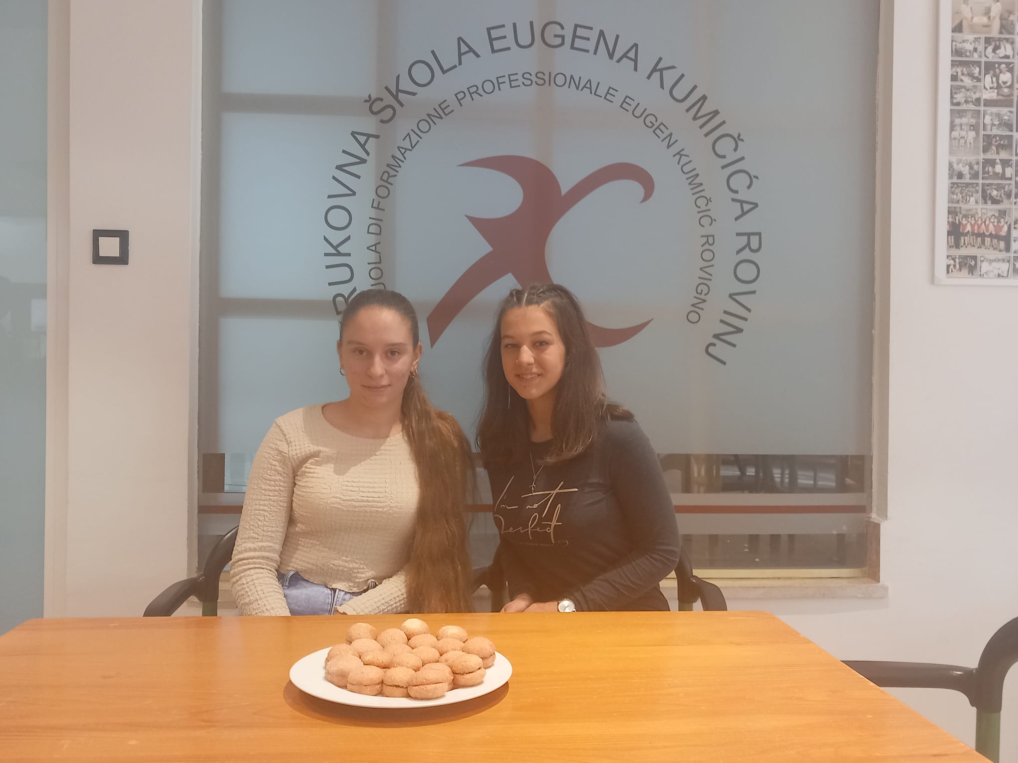 NAJBOLJE BRESKVICE STIŽU IZ ROVINJA Mehreme Halitaj odnijela pobjedu na internacionalnom kongresu slastičarstva